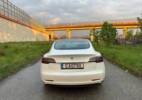 Tesla Model 3 cena 120000 przebieg: 46000, rok produkcji 2020 z Warszawa małe 436